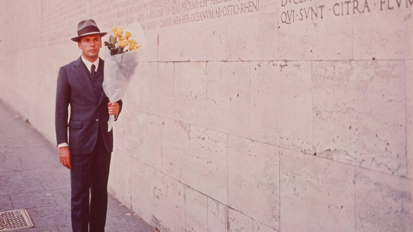 Kẻ Tuân Thủ (The Conformist)