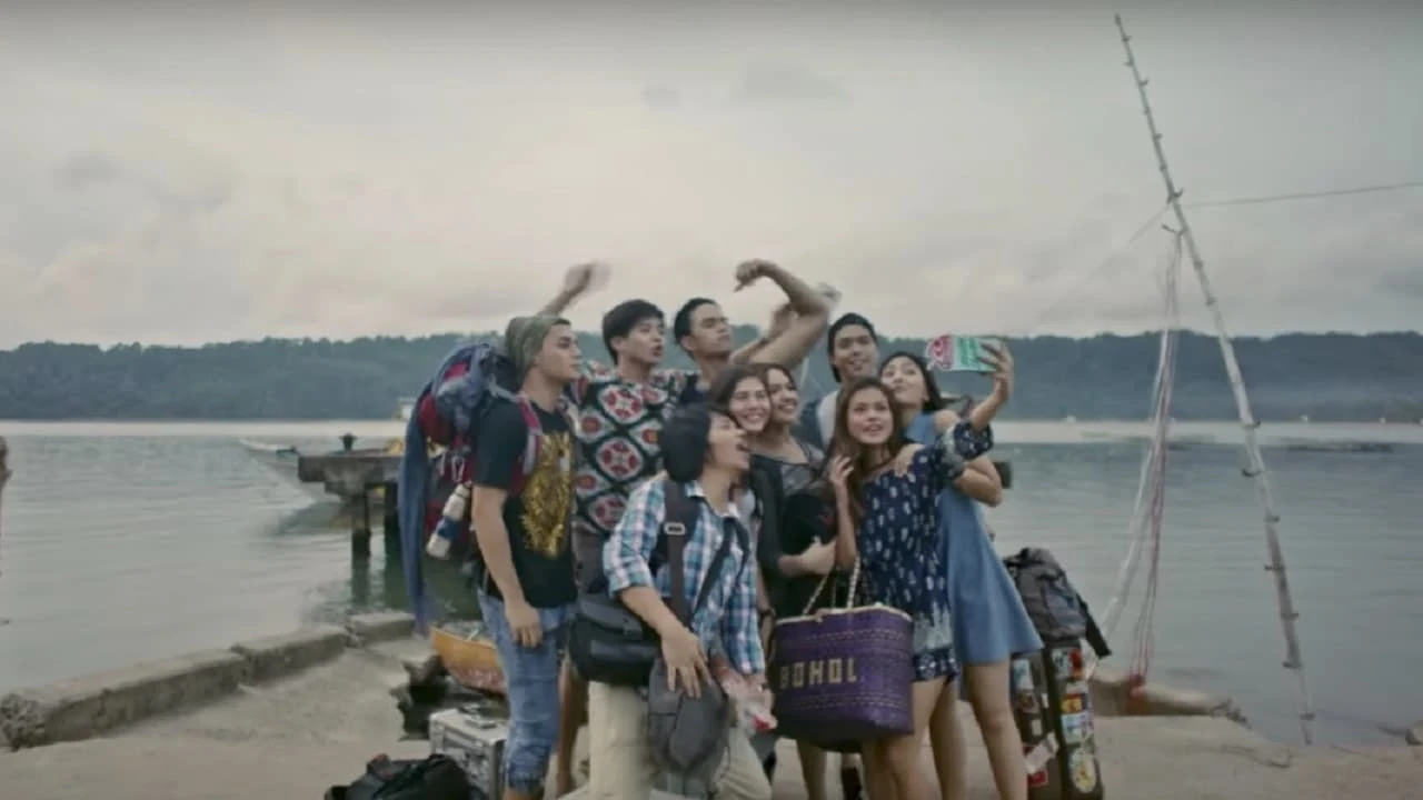 Trò Chơi Đẫm Máu (Bloody Crayons)